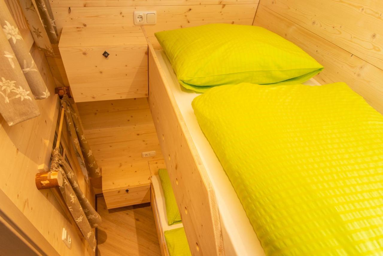 Arena Hostel Allgaeu ゾントホーフェン エクステリア 写真