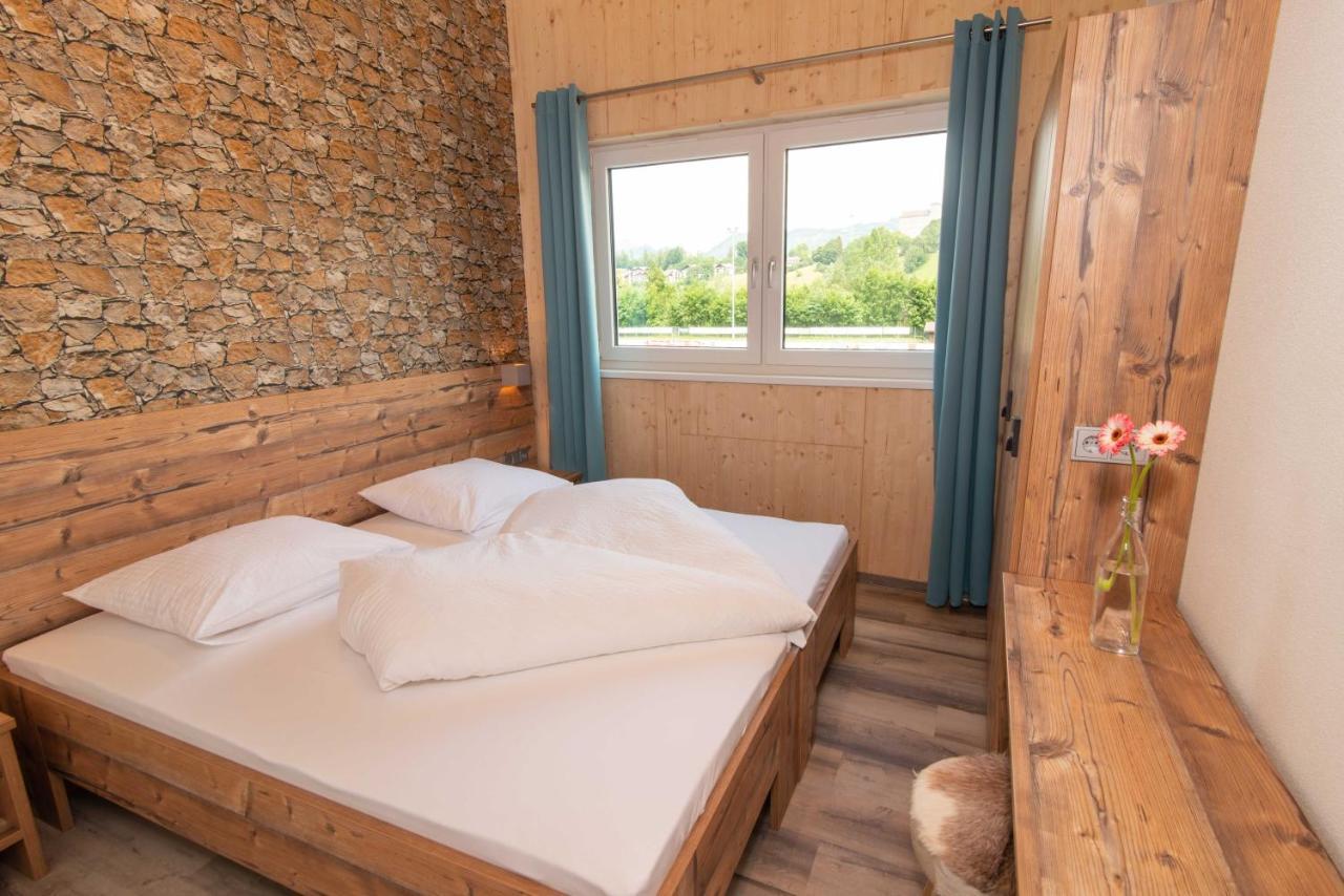 Arena Hostel Allgaeu ゾントホーフェン エクステリア 写真