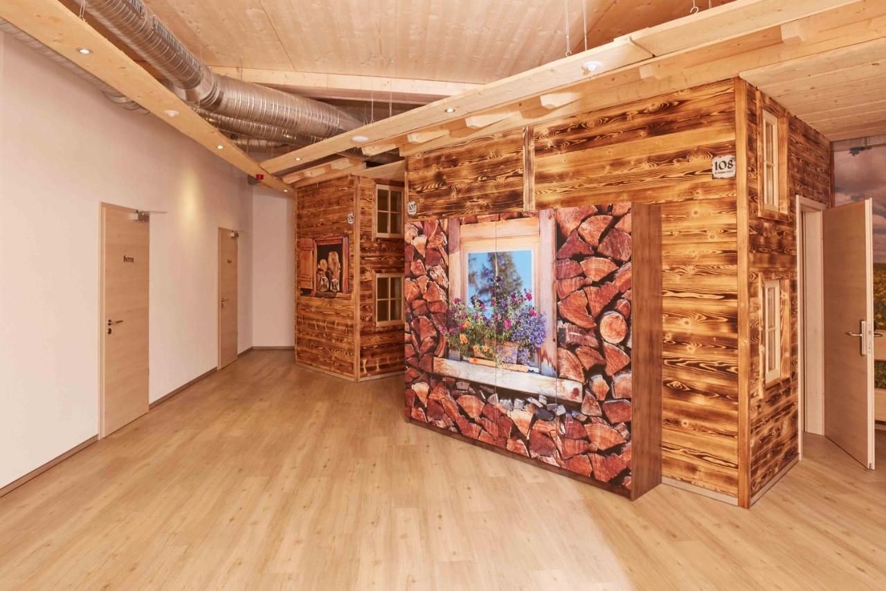 Arena Hostel Allgaeu ゾントホーフェン エクステリア 写真