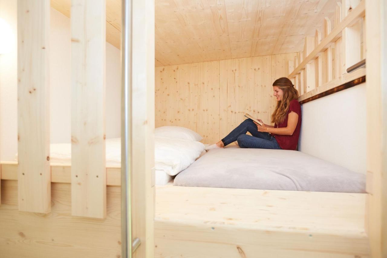 Arena Hostel Allgaeu ゾントホーフェン エクステリア 写真