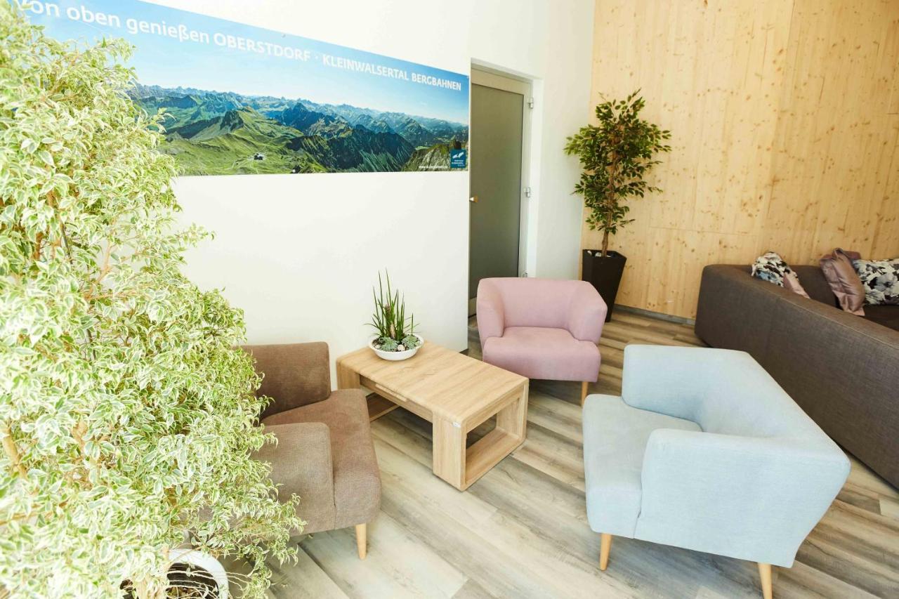 Arena Hostel Allgaeu ゾントホーフェン エクステリア 写真