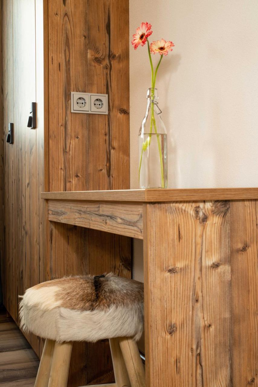 Arena Hostel Allgaeu ゾントホーフェン エクステリア 写真